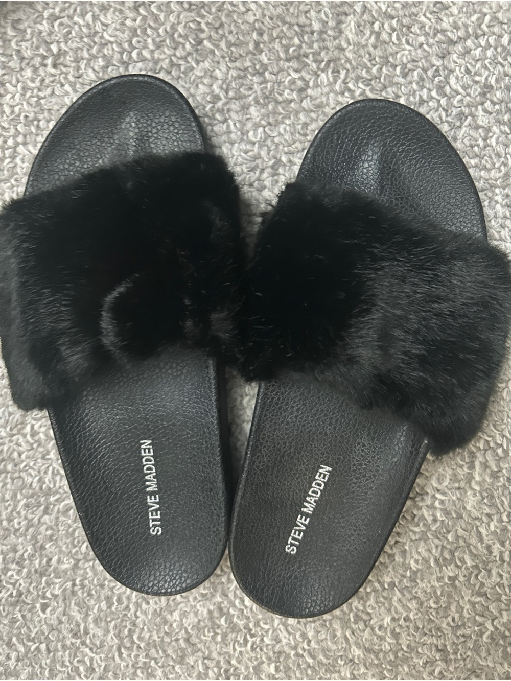 Steve Madden Black Faux Fur Slide Sandals